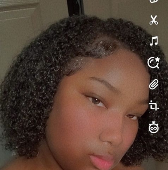 Meet your Posher, May - Picture 1 of 1